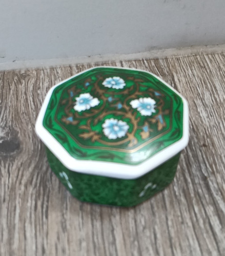Delprado porcelain lidded - delprado,