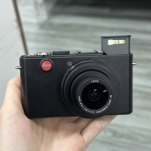 Leica lux 1mp digital - 4,