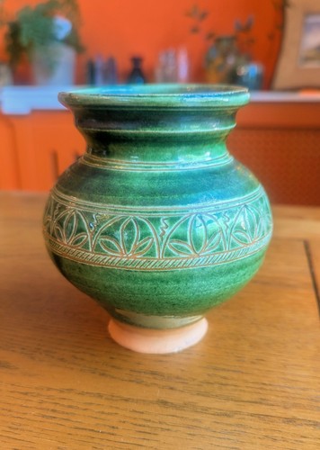 Vintage studio pottery green - vintage,