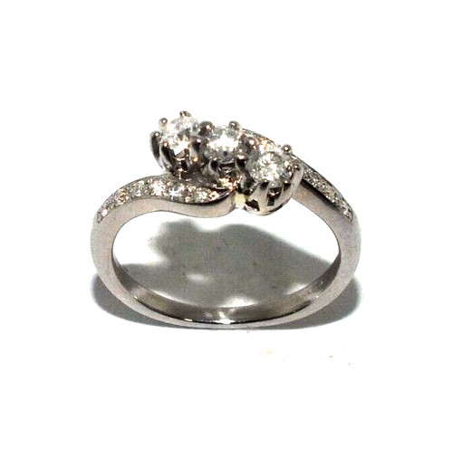 Ladies 18ct white - gold, trilogy