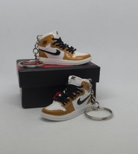 Mini Nike Air Jordan 1 Sneaker