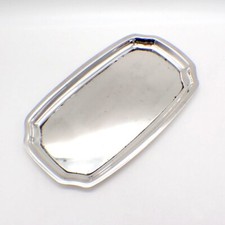 Dresser Tray International