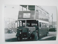 LONDON TRANSPORT BUS/GREEN