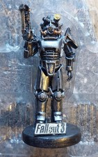 FALLOUT 3 FIGURINE - BOXED