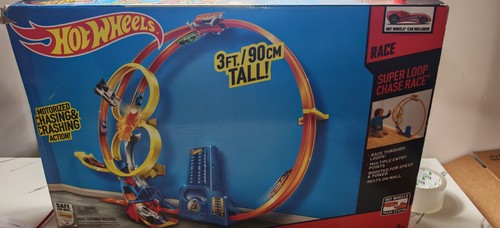 Hot wheels super loop chase - wheels,