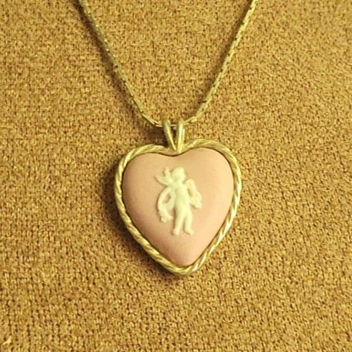 Wedgwood pink jasperware heart - pink,