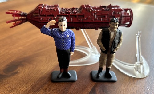 Red dwarf mothership diecast - dwarf,