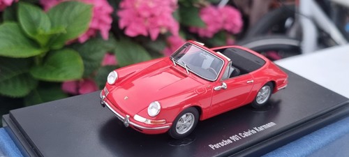 Porsche 901 karmann cabrio - karmann, red