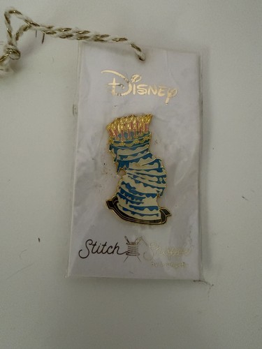 Loungefly stitch shoppe - stitch,