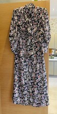 Beautiful  Ditsy Floral Zara