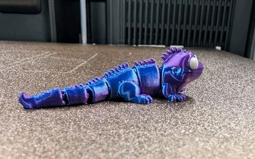 Articulated flexible animal - articulated,
