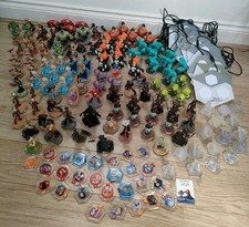 Huge Disney Infinity Bundle lot ps3 bases, 80+ Figures 10 base pads station
