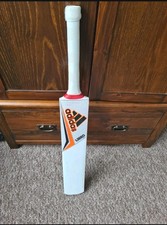 Cricket Bat Size 6. Top