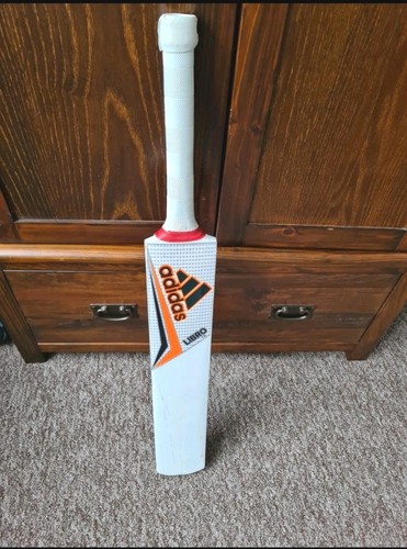 Cricket bat size top - cricket, 6.
