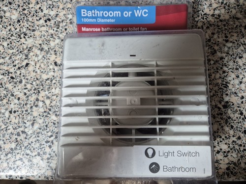 Manrose white slatted bathroom - white,
