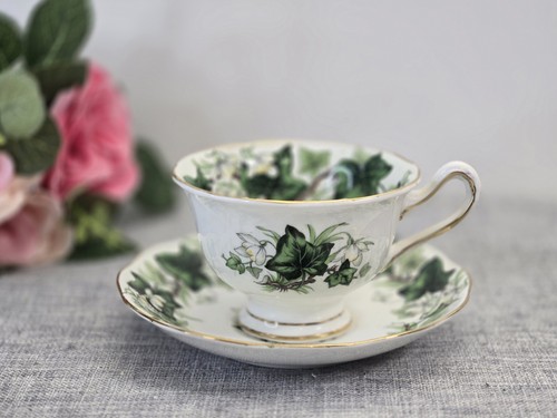 Vintage royal albert ivy lea - royal,