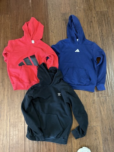 Adidas yourh boy medium hoodie - medium,