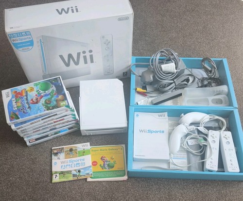Nintendo wii console boxed - console,