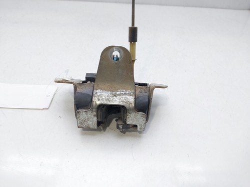 A1637400235 boot lid lock