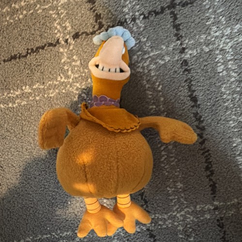 Chicken run plush official toy - chicken,