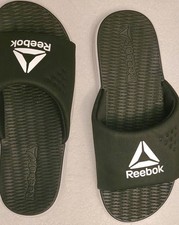 Reebok Flip Flops.....(Size 9)....Free Shipping