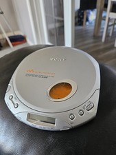 Sony Walkman D-E340 Portable