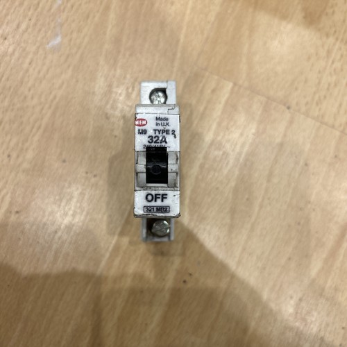 Mem mcb type amp - 3,