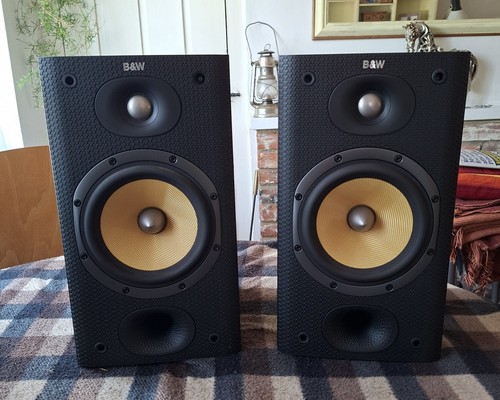 Bowers wilkins w - &, b&w