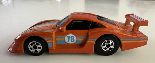 Hot wheels flying customs - hot,