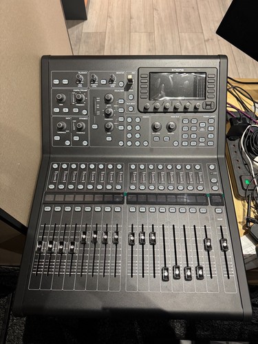 Midas m32r live digital mixing - midas,