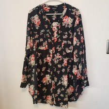 Torrid black floral button