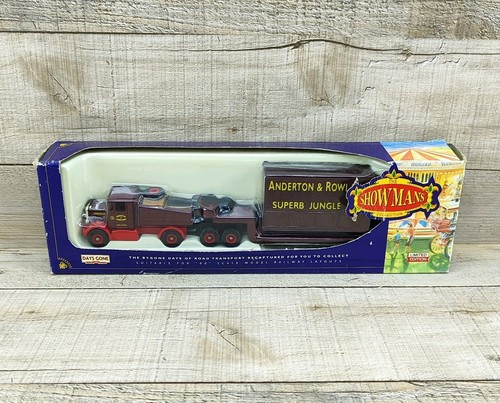Lledo showmans scammell - lledo,