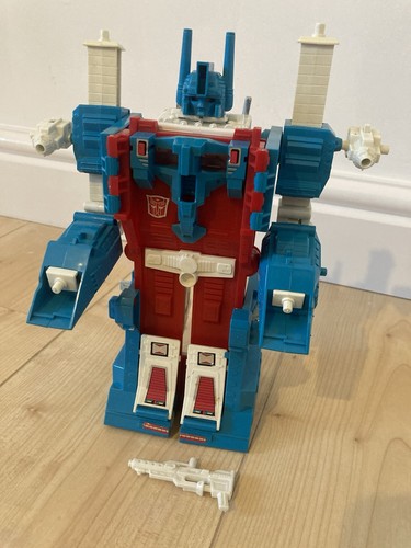 Hasbro transformers ultra - hasbro, g1