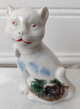 Vintage British Made Crested China Ware Cat "Ye Pantiles" Turnbridge Wells