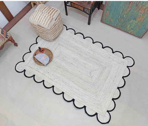 Scallop rug natural braided - scallop,