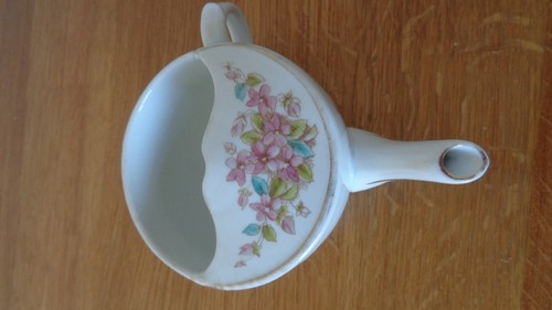 Maw pottery invalid feeding - pottery,