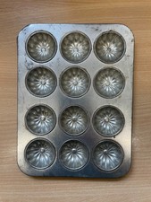 Antique ecko fluted petit four - fluted,