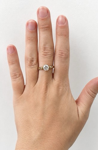 9ct yellow gold ct natural - 9ct, 0.9