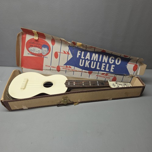 Emenee flamingo ukulele arthur - emenee,