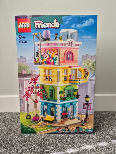 Retired lego friends heartlake - friends,