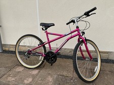 Apollo Zodiac Women's Mountain Bike 18 Inch Frame