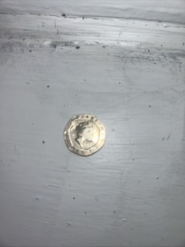 20p genuine rare with defaults - genuine,