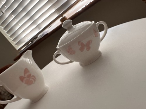 Lovely laura ashley - lovely,