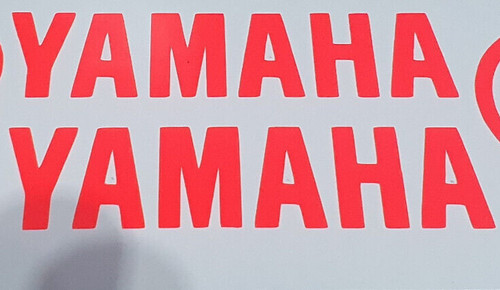 Yamaha fluorescent red - 2,