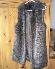 New look size 8 grey faux fur