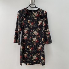 Oasis floral dress with long sleeves & peep hole back size 8 - used 