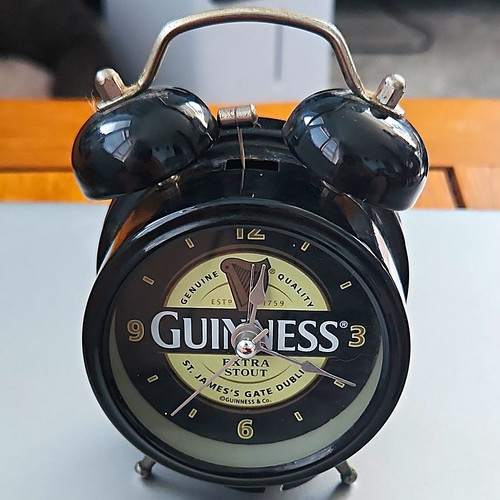 Guinness extra stout metal - guinness,