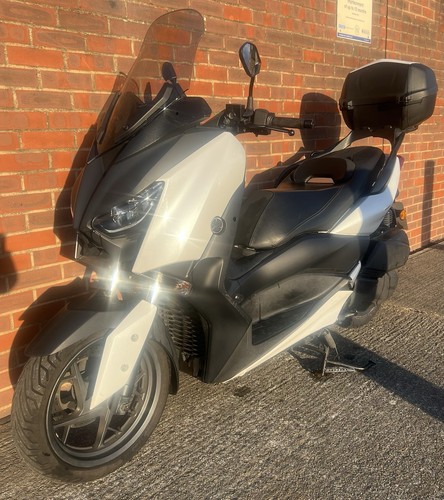 Yamaha max 300cc - yamaha,