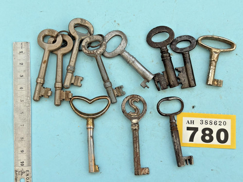 Small vintage keys suitable - small,
