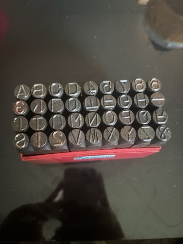 Piece steel letter - 1/4", &